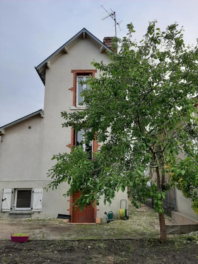 La Petite Escale Villa Vierzon Exterior photo